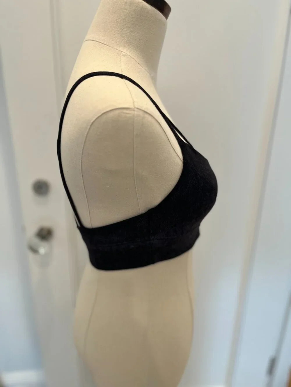 ALO Yoga blue/black strappy yoga top size small